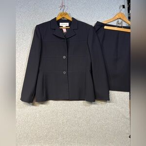 Jones New York Suit Women’s 10 Blazer Skirt  Blue Girl Boss Office Virgin Wool